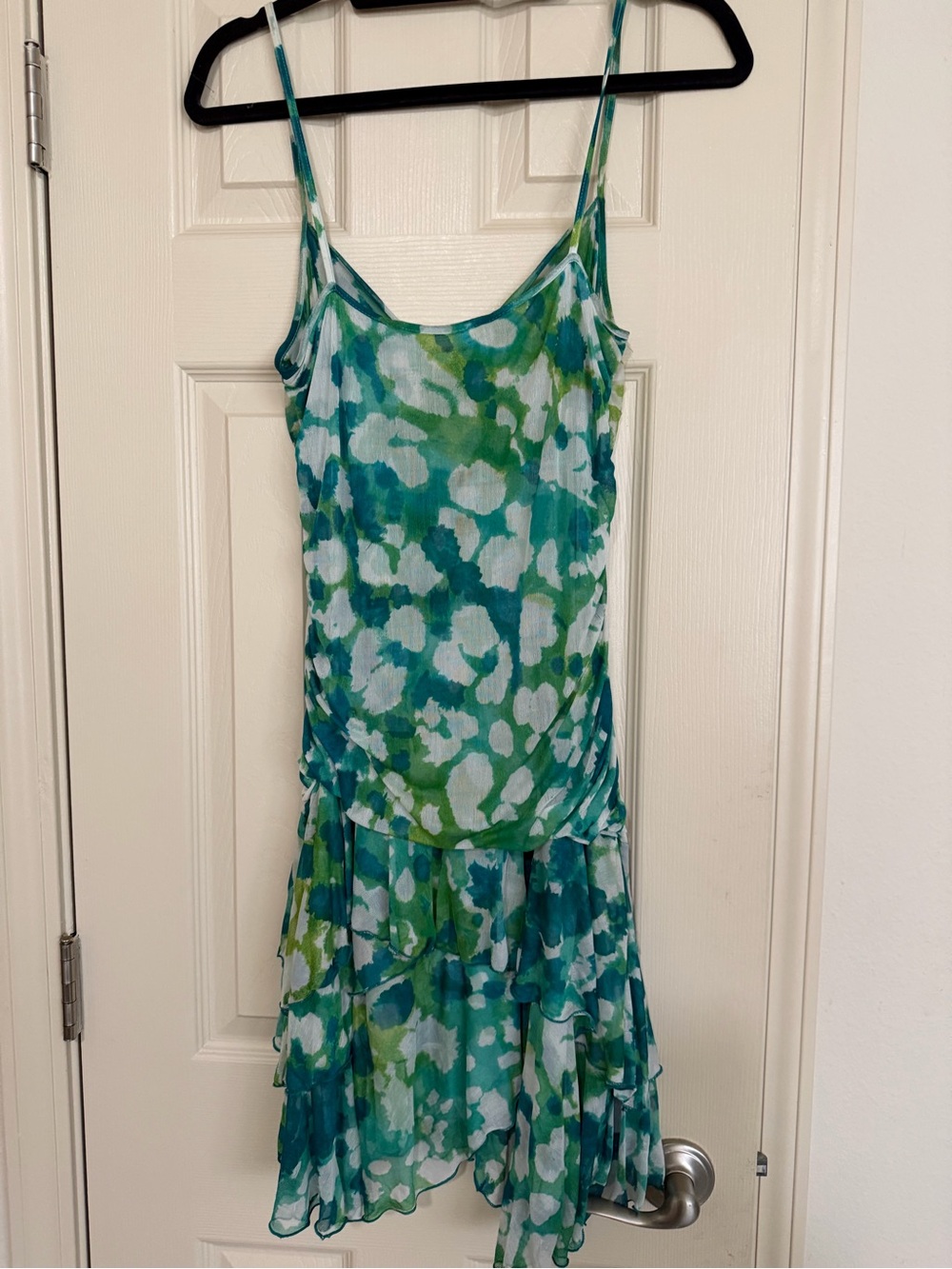 Diane Von Furstenberg Teal and Green - white watercolor V-Neck Dress. Silk 11 - Picture 3 of 5